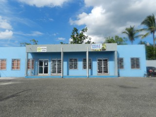 Manchester Avenue, Clarendon, Jamaica - Commercial building for Lease/rental